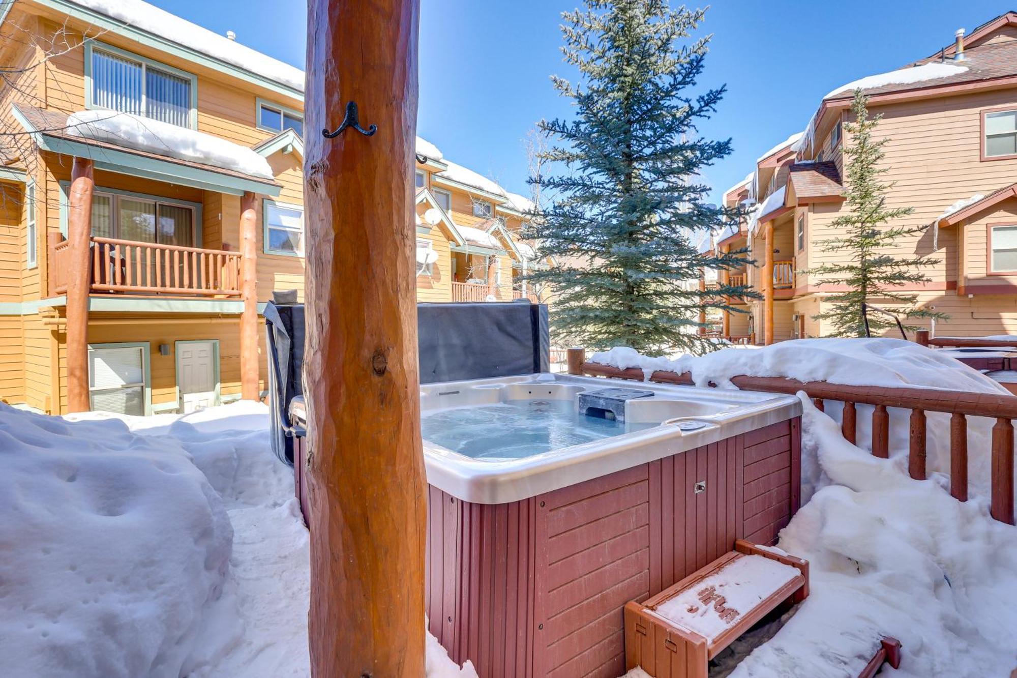 Airy Winter Park Gem With Private Outdoor Hot Tub! Villa Bagian luar foto